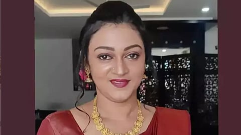 അപർണ നായർ
