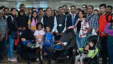 Operation Ajay: 2nd flight carrying 235 citizens arrives in New Delhi. MoS Rajkumar Ranjan Singh received the citizens at the airport.