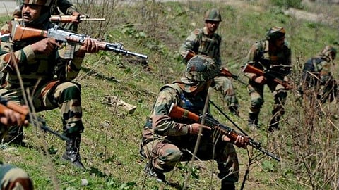 4 Indian soldiers killed in militant attack in Jammu and Kashmir