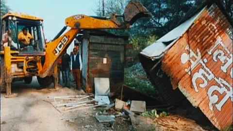 ujjain municipal corporation demolished 10 meat shop