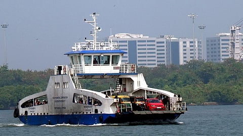 Vypin - Fort Kochi Ferry (Ro Ro)
