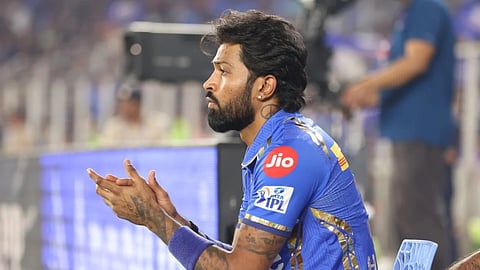 Hardik Pandya unfollows Mumbai Indians