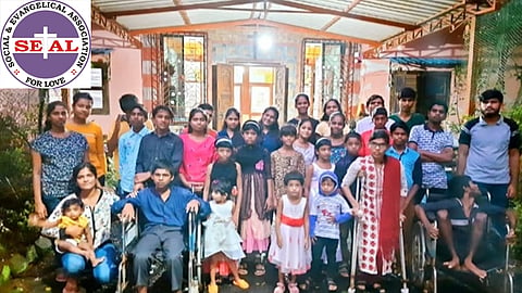 മഴയെത്തും മുമ്പേ: തെരുവിലെ അശരണരെ രക്ഷിക്കാനൊരുങ്ങി സീൽ