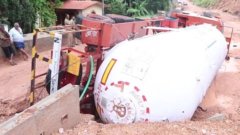 lpg tanker overturned thiruvananthapuram