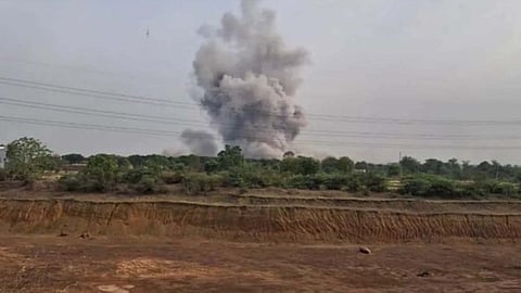 ഛത്തിസ്ഗഢിലെ വെടിമരുന്ന് നിർമാണ ഫാക്റ്ററിയിൽ സ്ഫോടനം