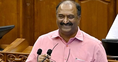 change in seats of ministers in kerala assembly