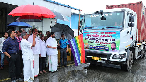 minister flagged off agricultural products of the cooperation dept abroad