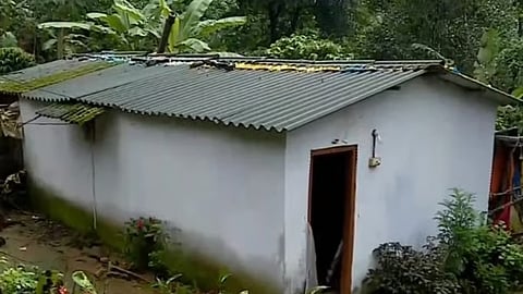 50,000 rupees current bill for family of one room house