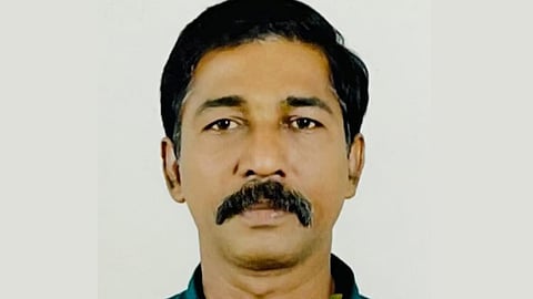 railway employee died after being hit by a train
