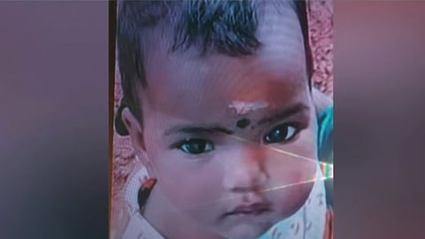കിളിമാനൂരിൽ മഴക്കുഴിയിൽ വീണ് രണ്ടര വയസുകാരി മരിച്ചു