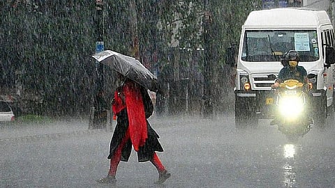 kerala rain update: red alert in 8 districts