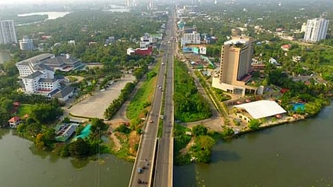 Kundannoor-Thevara Bridge to be closed from saturday