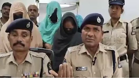 interstate women's gang under arrest for theft Hyderabad