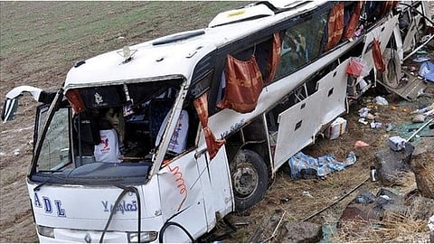 35 Pakistani pilgrims died and 18 were injured when a bus overturned in Iran