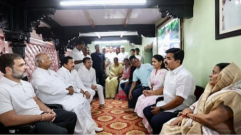 Rahul Gandhi visits