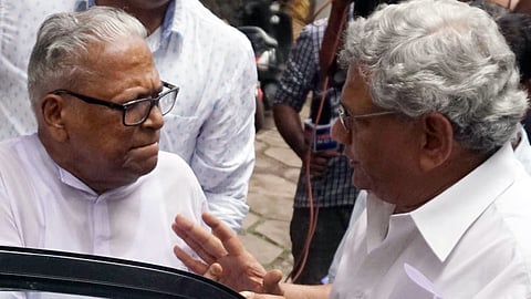 VS Achuthandan with Sitaram Yechury