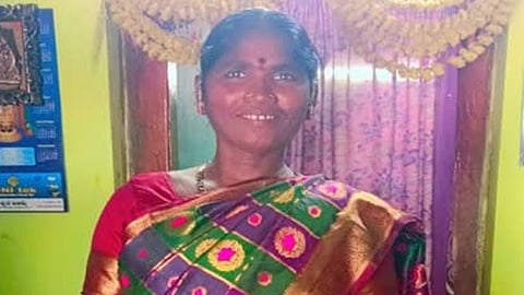 Accused of witchcraft; Woman burnt to death in Telangana