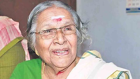 Neyyatinkara Komalam, the first heroine of Malayalam cinema, passed away