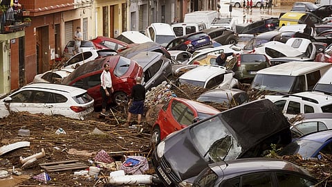 spain flood death toll passed over 150