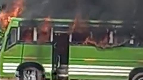 alappuzha driving test bus caught fire