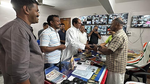kanjur church vicar visits thiruvairanikkulam temple