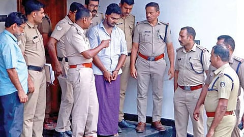 venjaramoodu mass murder case, Mother wants to see accused afan