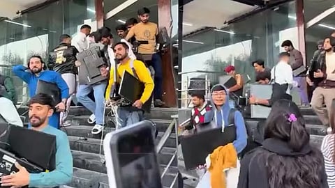 Pakistanis loot fake call centre