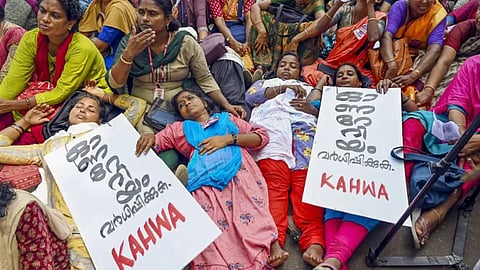 ആശ വർക്കർമാർ മുഖ്യമന്ത്രിയുടെ വസതിയിലേക്ക് മാർച്ച് ചെയ്യും | Asha workers Cliff house march