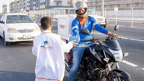 aster-dubai police initiative to provide 150,000 iftar kits to motorists during ramadan