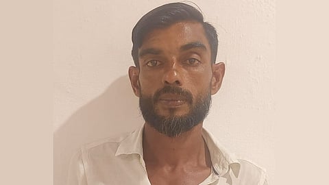 Drug peddler held