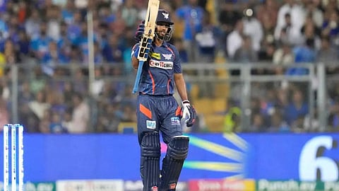 ipl lucknow super giants vs kolkata knight riders match updates