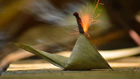 9-year-old boy dies after firecracker explodes, seriously injures him