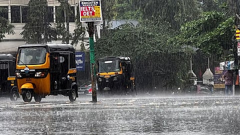 kerala rain yellow alert in 9 districts on monday