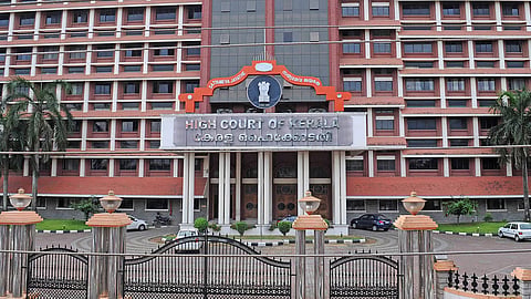 High Court single bench quashes order denying prosecution permission