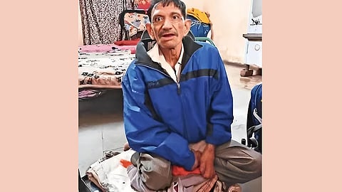 Indorebeggar found to be money-lender; owns houses, vehicles