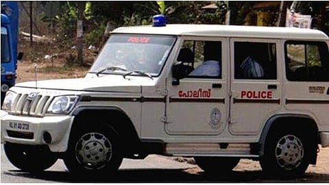 husband attacked wife in thiruvanathapuram