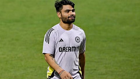 Rinku Singh returns home after father's health deteriorates