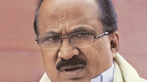Even Tharoor convinced Left Front ahead: KV Thomas