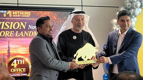 ദുബായ് ബിസിനസ് സെന്ററിലാണ് ആധുനിക സൗകര്യങ്ങളോടു കൂടിയ പുതിയ അക്കാദമി പ്രവർത്തനമാരംഭിച്ചത്