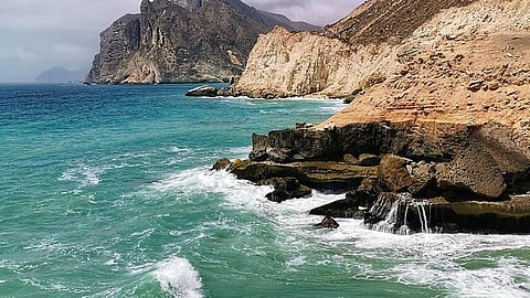 3 including a toddler rescued; 13-year-old boy finally drowning in sea