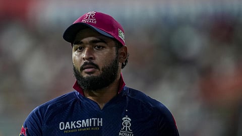 riyan parag fined by bcci for vaping inside dressing room