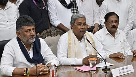 karnataka cm siddaramaiah resigned