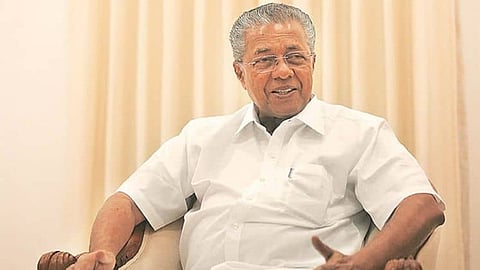 pinarayi vijayan criticize udf government policy speech