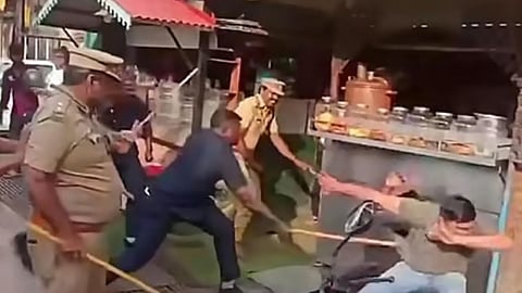 alappuzha court questions to sit gunmen beating case