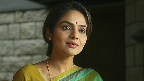 Actor originally slapped me, says actress madhoo bala