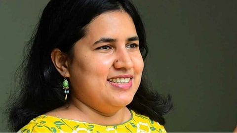 veena vijayan cmrl exalogic case ed