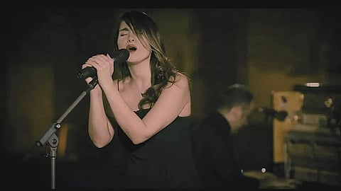 iranian-singer-parastoo-ahmad-74-lashes-for-performing-without-hijab
