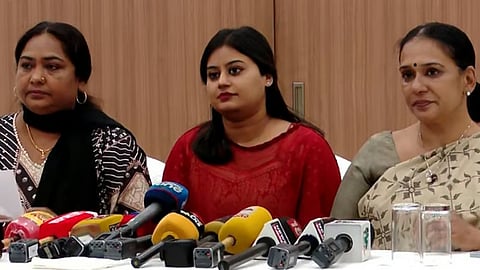 allegations against shweta menon amma commitie