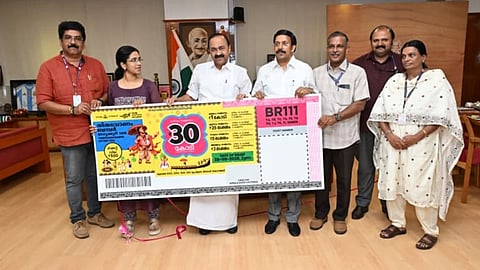 cm-launches-onam-bumper-lottery-tickets
