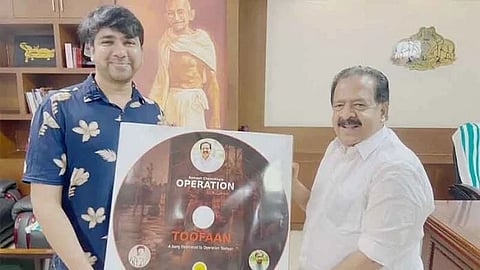 Mumbai artists extend support to Operation Toofan.